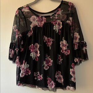 No Boundaries Black Sheer (arms) Floral Blouse Size L
